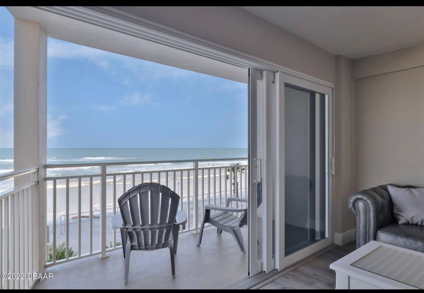 Daytona Beachfront bliss~1 bdrm 1 bath Luxury Unit