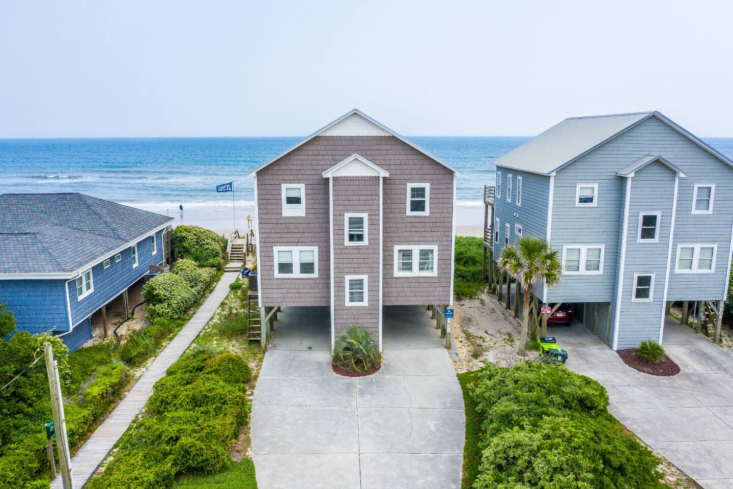 Hot Tub, BeachFront, Private, Hammocks on Beach