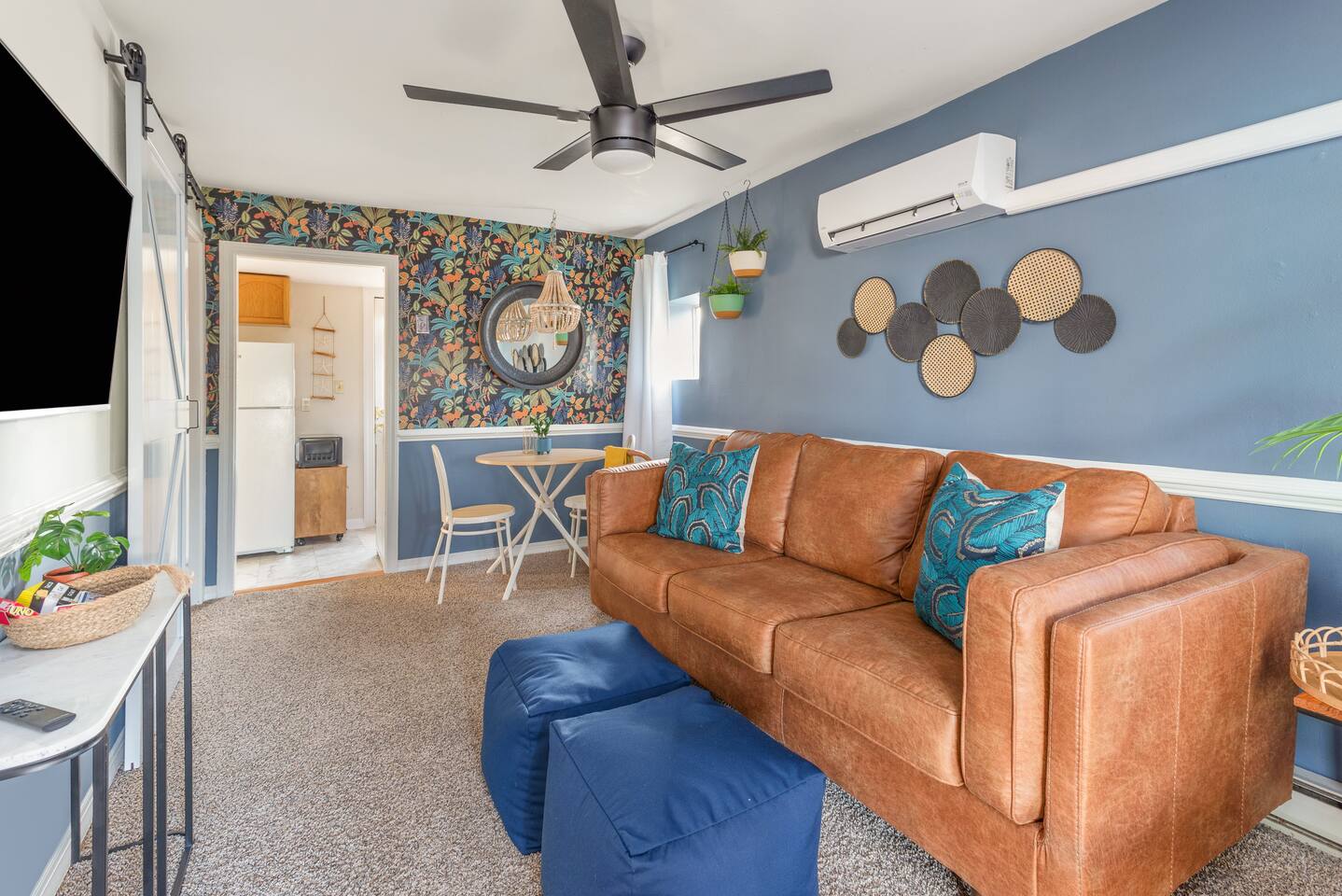 Cozy 2BR Retreat • 5 Min Walk to Buckroe Beach