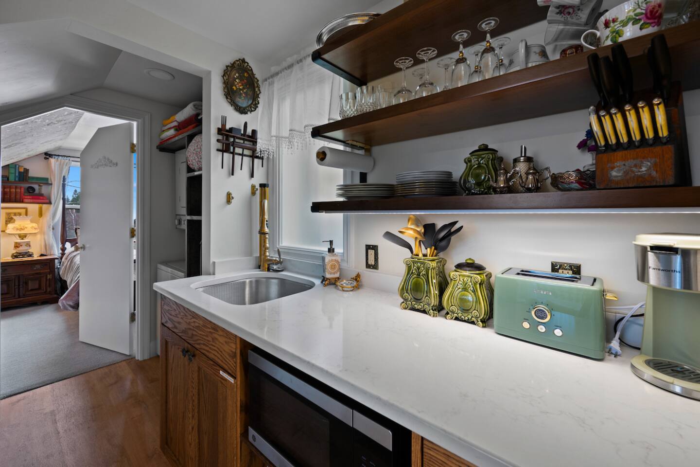 The Victorian Story at Midtown Manor