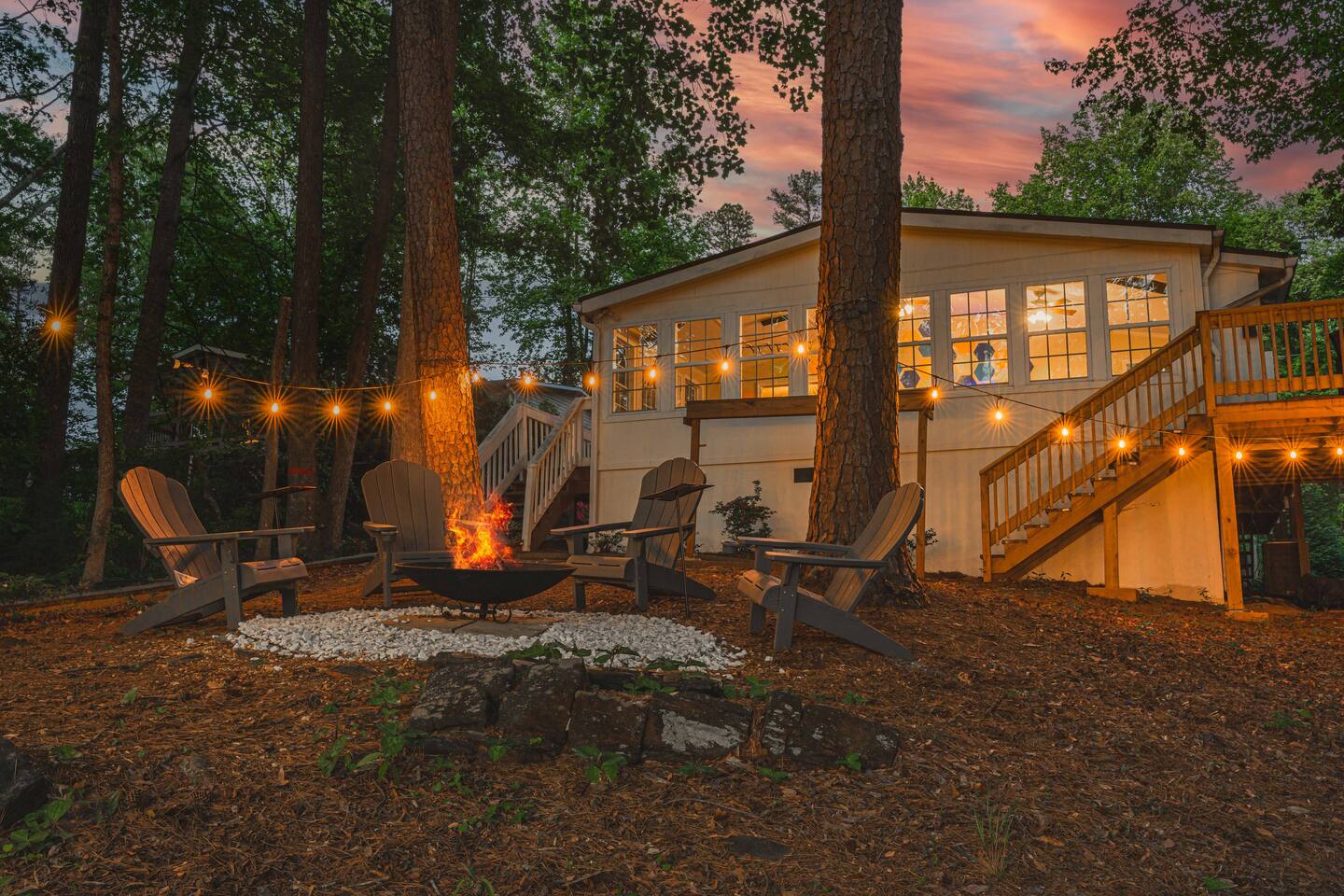 Game Room-Projector-Kayaks-Paddlbrds-Firepit-Dock