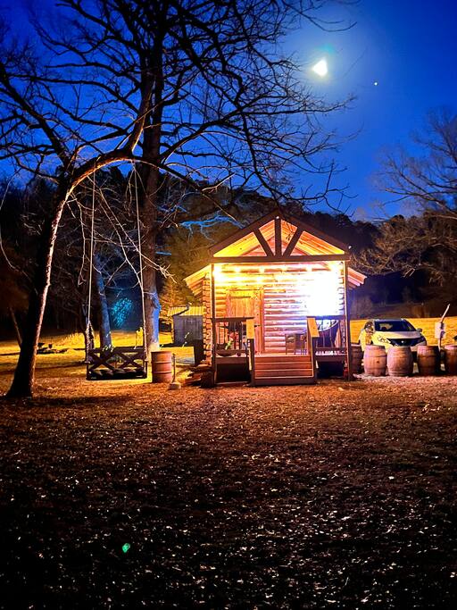 Little Dreamer Log Cabin