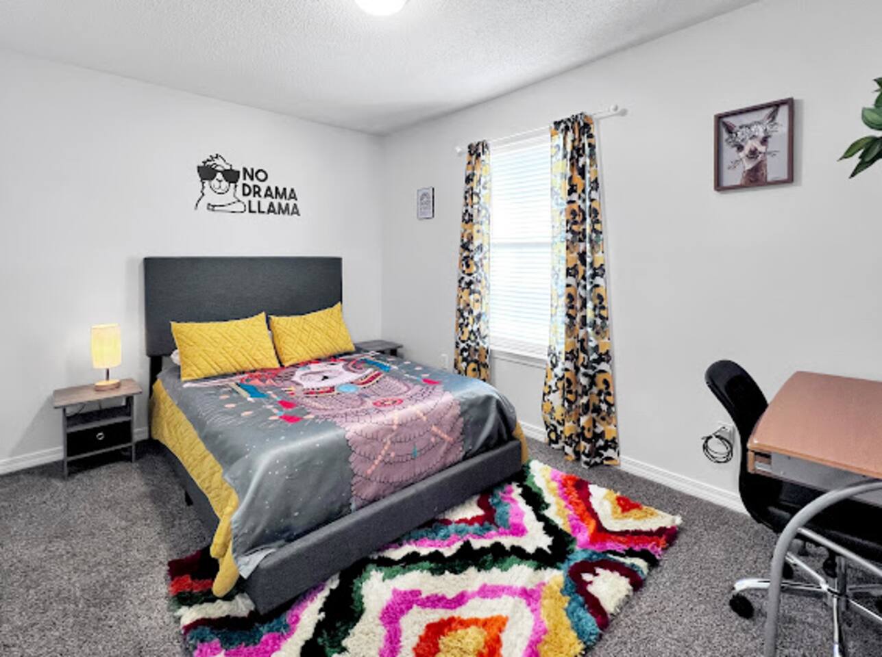 The No Drama Llama Near the Beach! Family Vacation