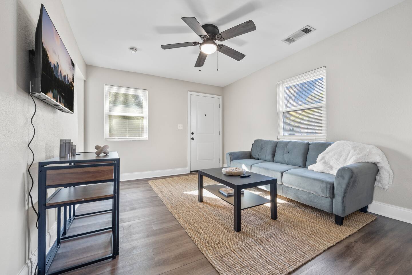 Cozy Retreat w/Walk-In Closet and Parking!