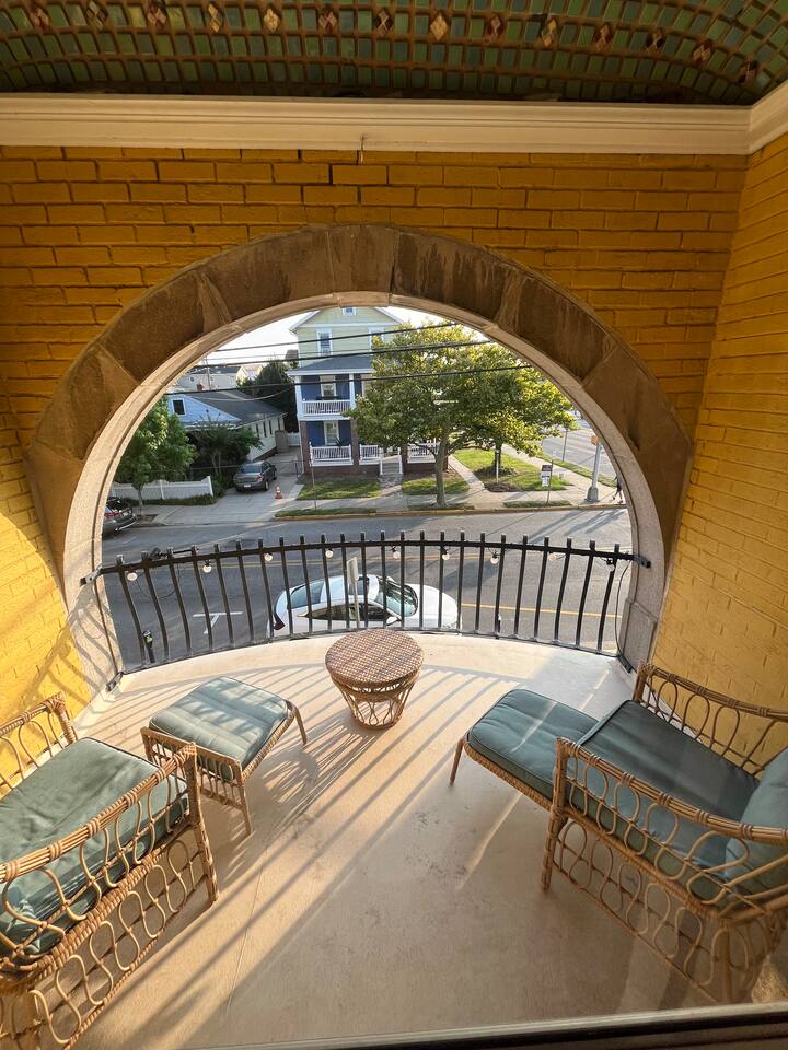 2 Bed / 2 Bath Apartment in downtown OCNJ