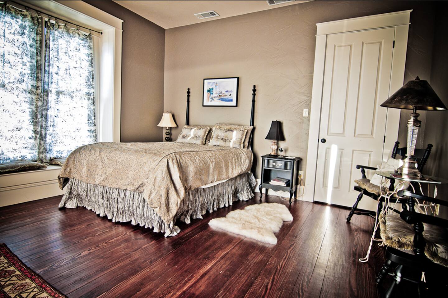 Tara Winery Estate - Angel’s Kiss Room