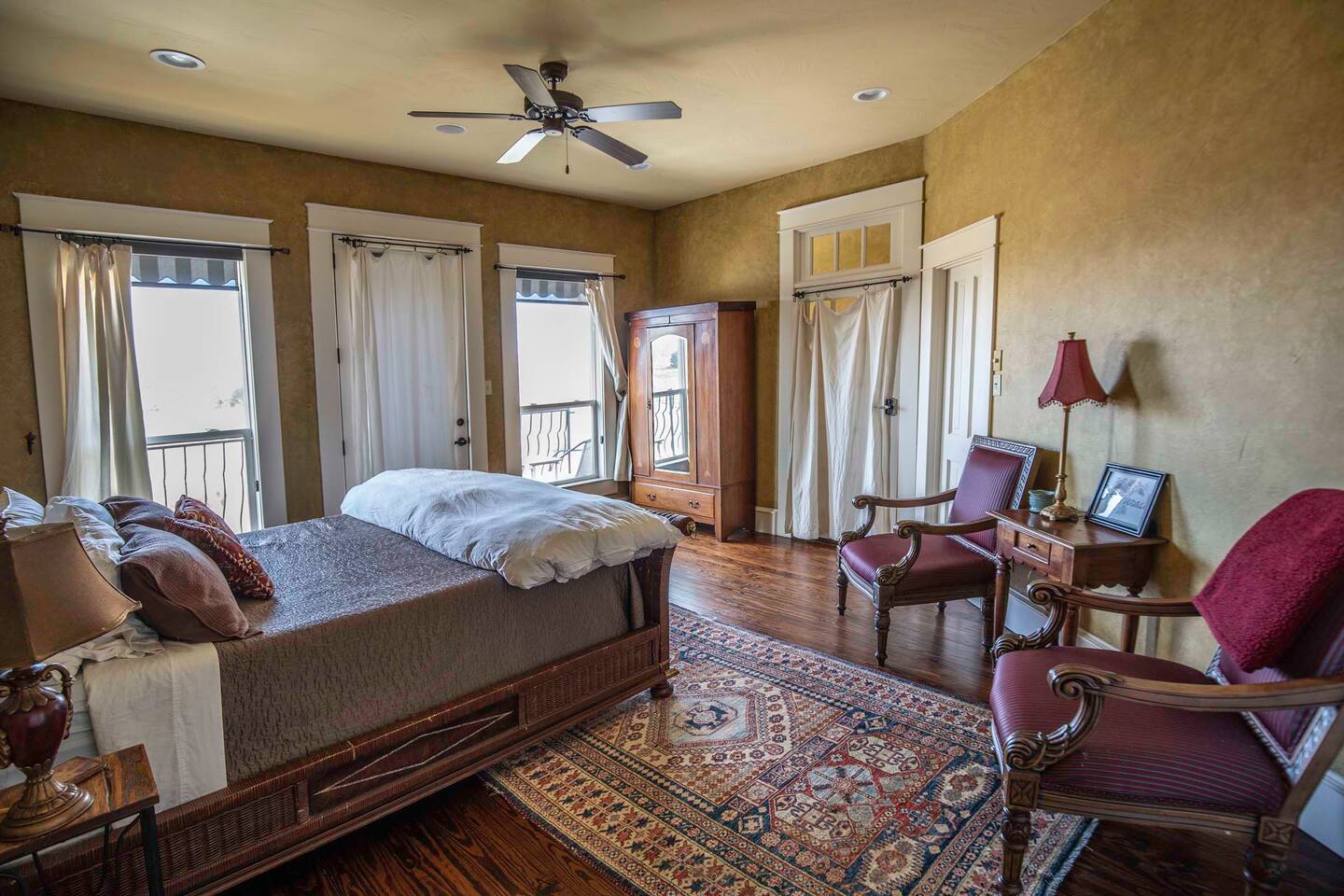 Tara Winery Estate - Stagecoach Room