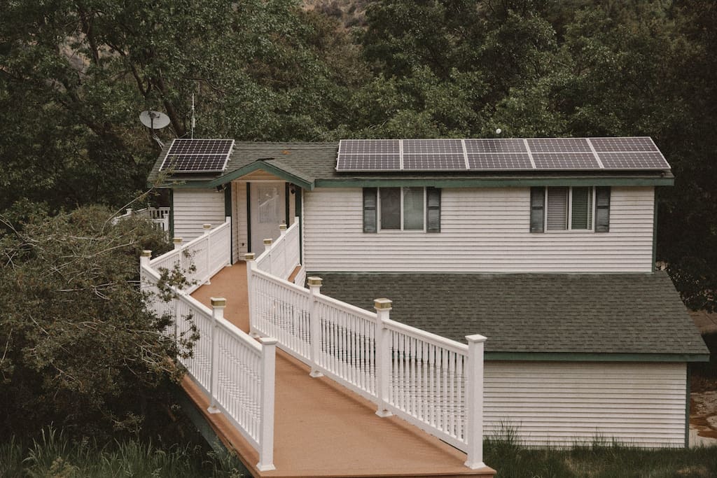 Hill View Apartment in Oak Glen