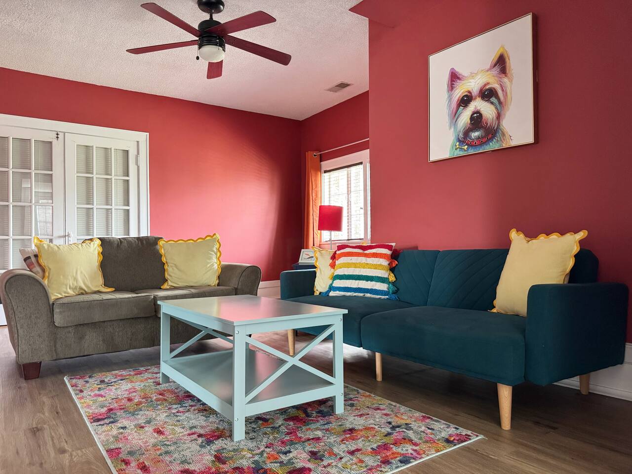 The Rose Inn E | KING 1BD/1BA Apt near Downtown