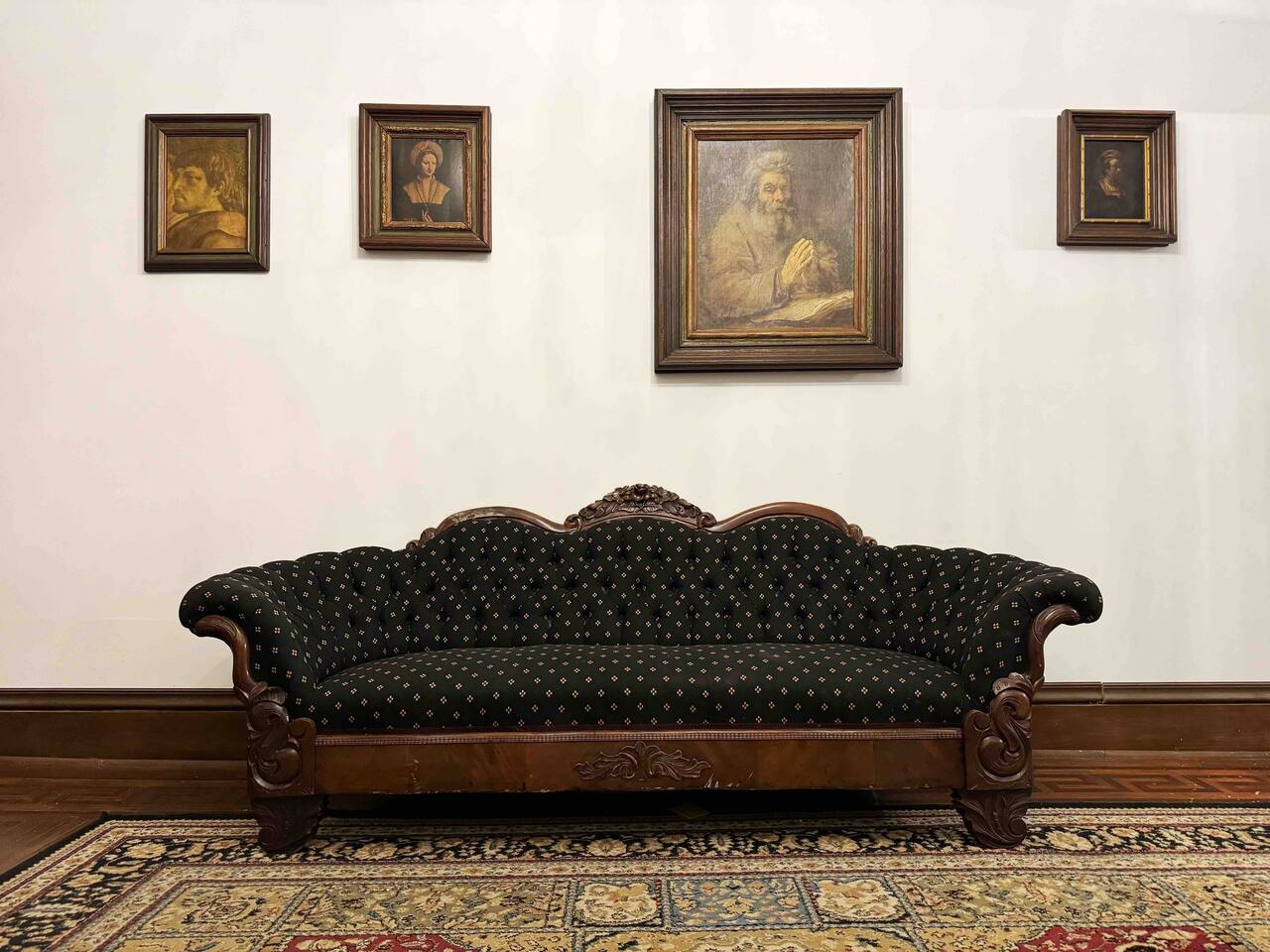 Victorian Holiday Home in Haynes Corner Arts District