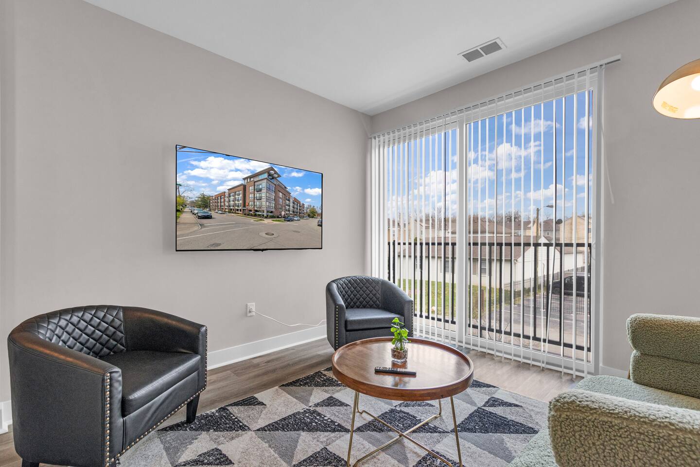 Broad Ripple Cozy Hideaway 1BR w/ Free Parking