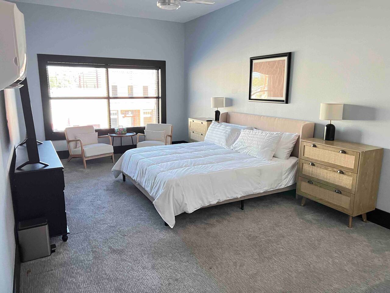 Little Brick Inn: Route 66 2 Bedroom King Suite 27