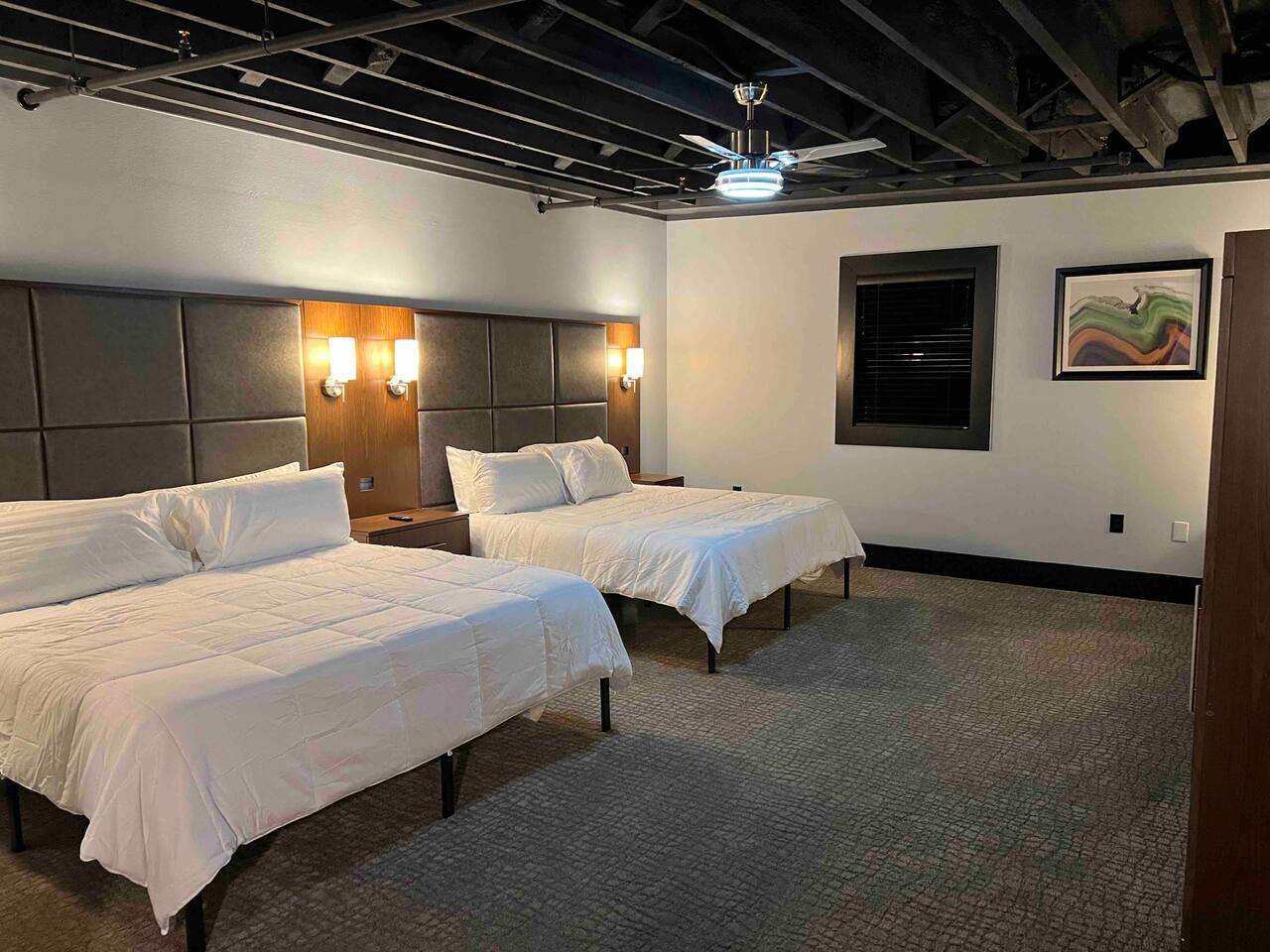 Little Brick Inn / Route 66 Double King Suite 38