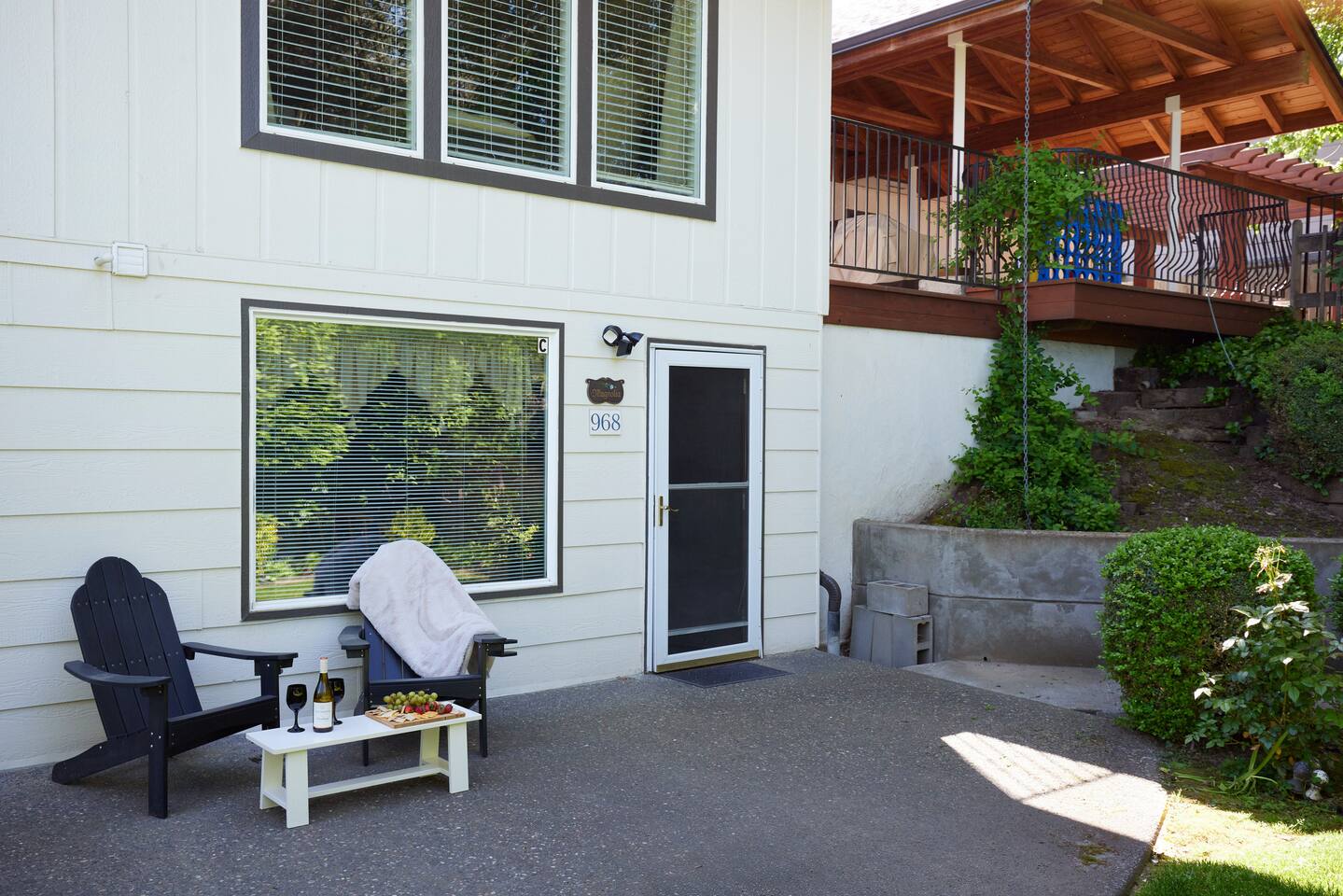 King Suite by Lion's Park · Wine Country