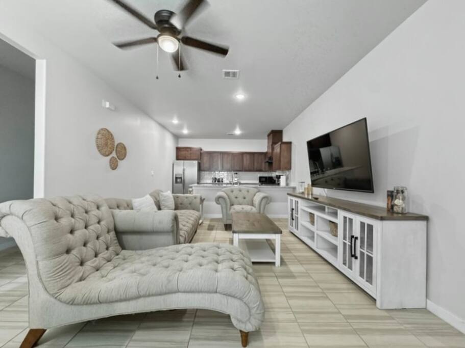 Charming apartment 2bdr just 5 min to ft bliss