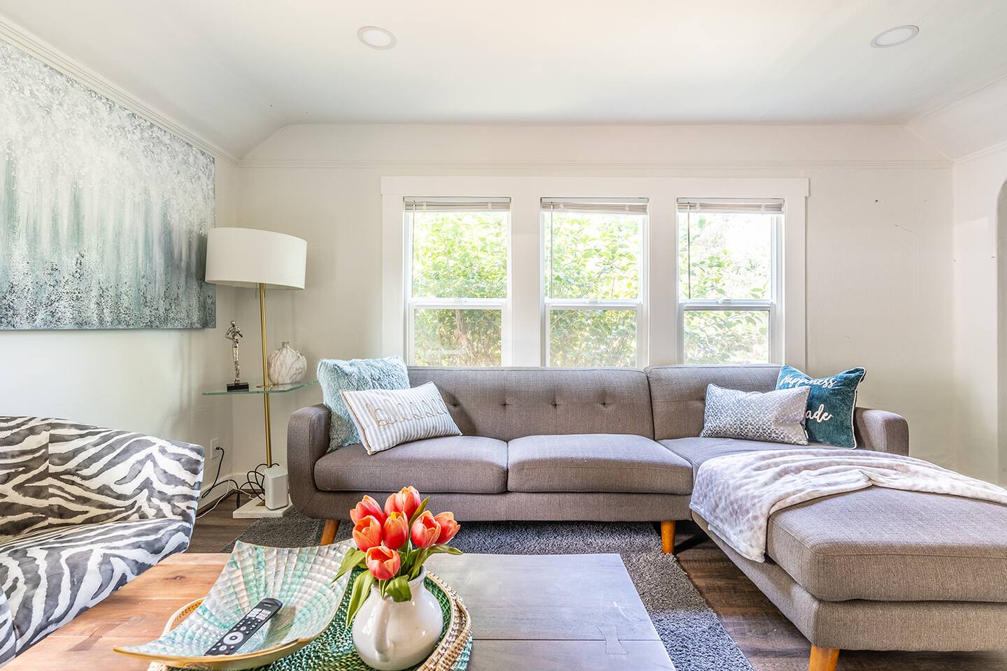 3BR Retreat |Close to Downtown w/Private Backyard