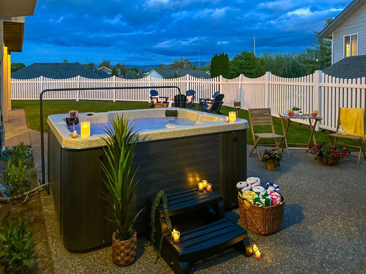 Walla Walla 5BR · Hot Tub, Arcade · Sleeps 12