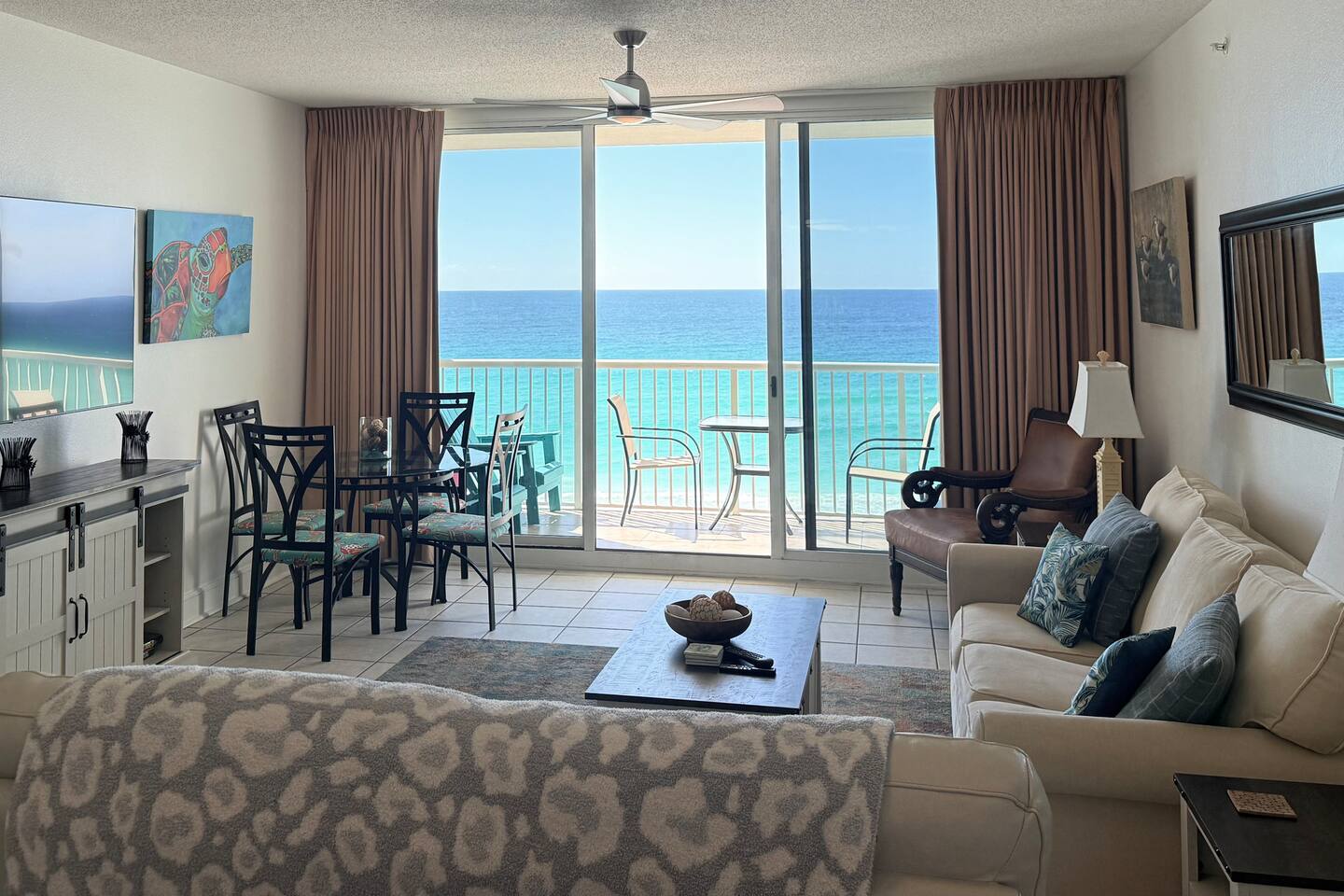 Beachfront-6th floor-Majestic Beach!