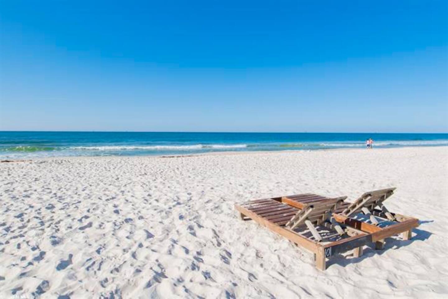 A Wave From it All Beach Resort