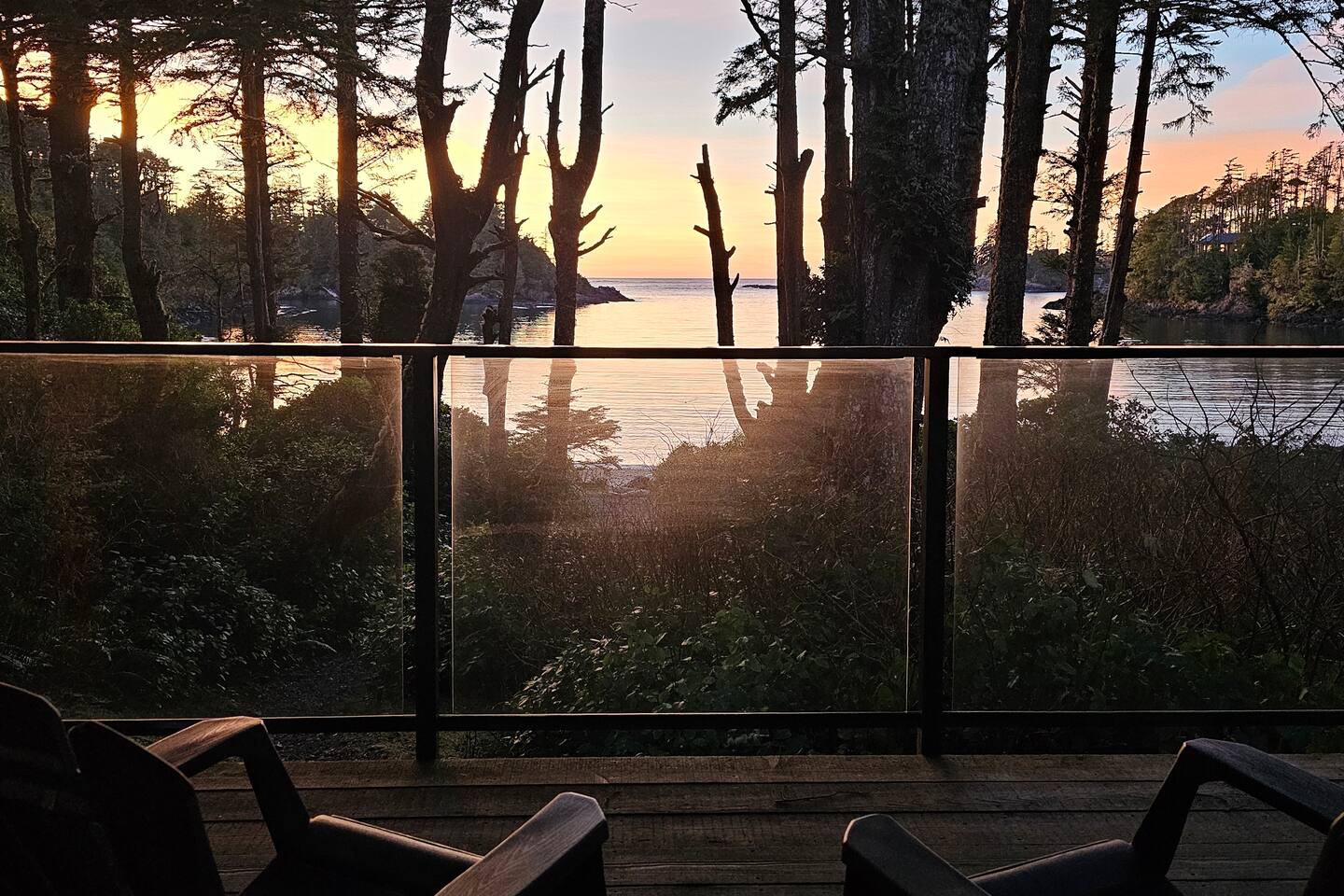 Hidden Pearl • Private Sauna | Oceanfront w/ Sunset Views!