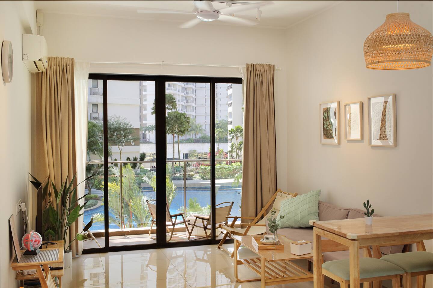 Kid-Loving Poolside Haven - 2BR - Netflix - Games