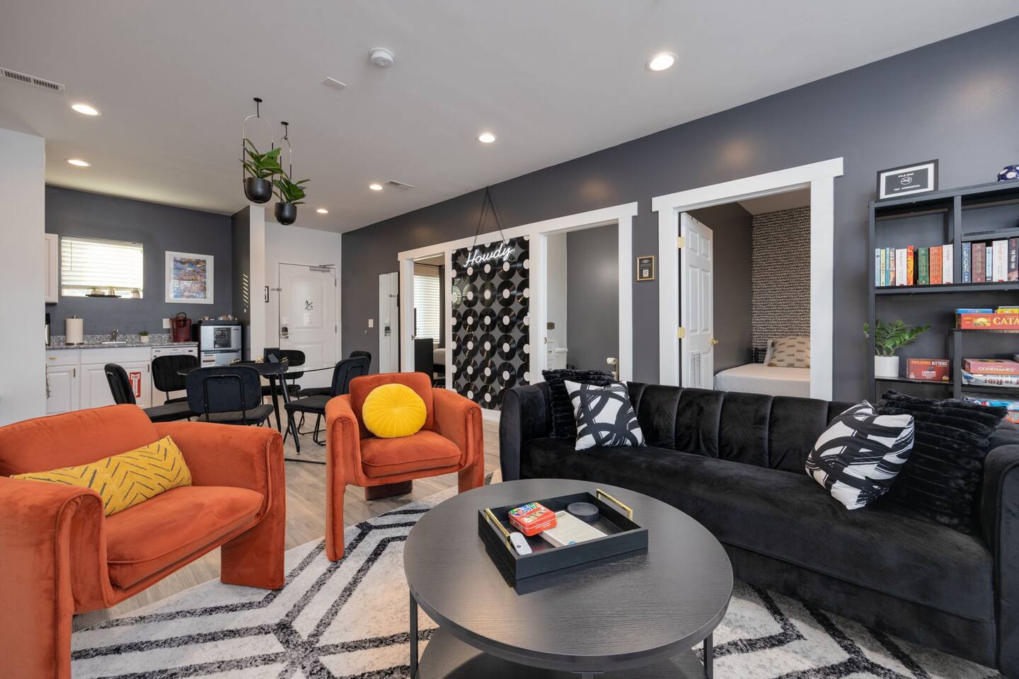 Sleeps 13 in Nashville w/ King beds near Downtown!