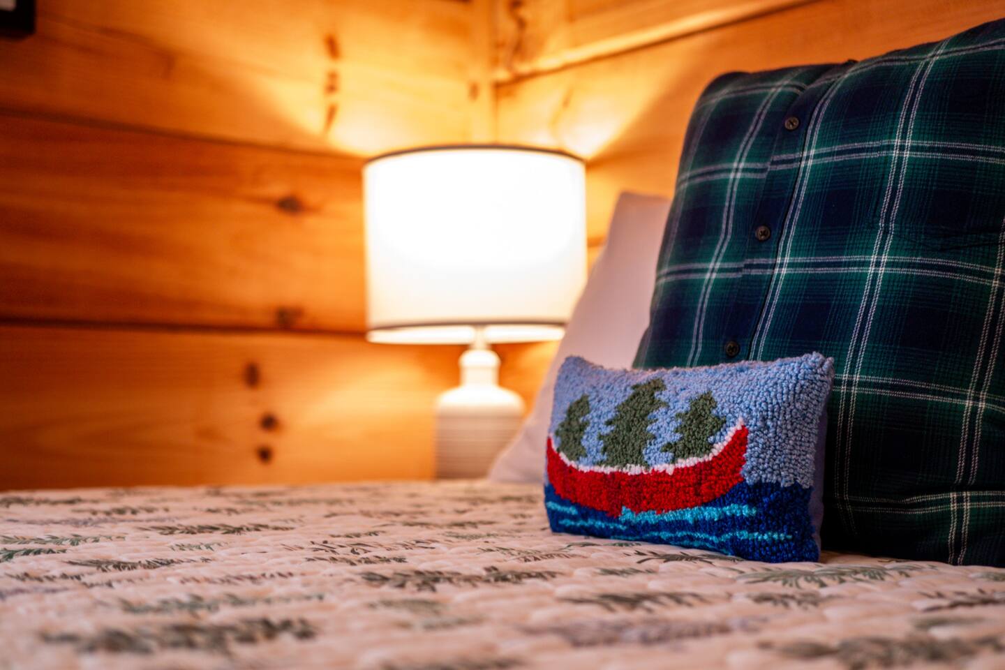 2 Miles From Jocassee - Boats Welcome!