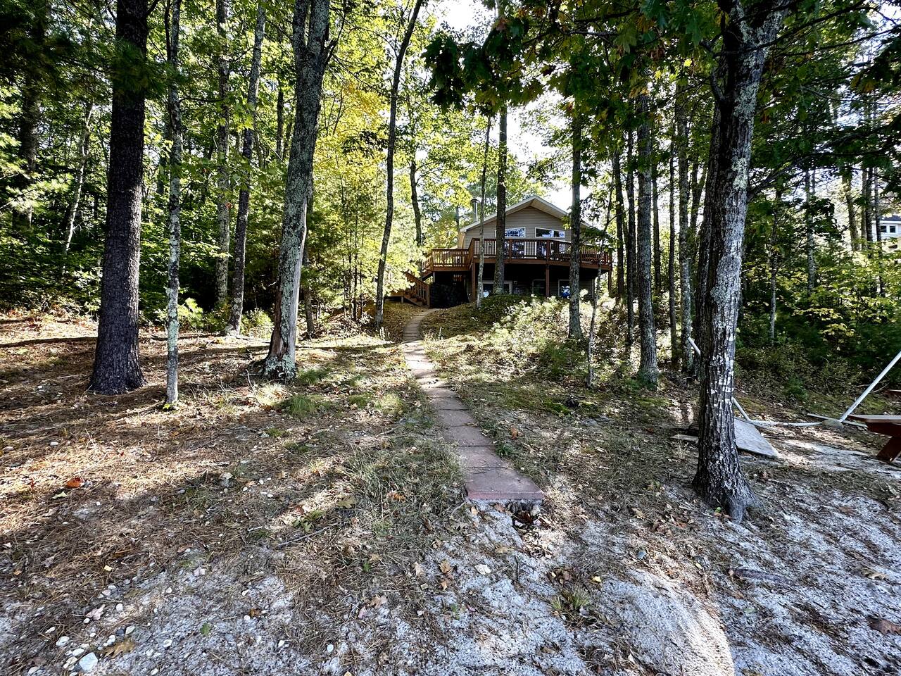 Spacious Home on Square Pond