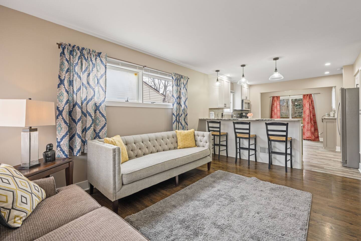 Benson. Cozy pet friendly living. No pet fees.