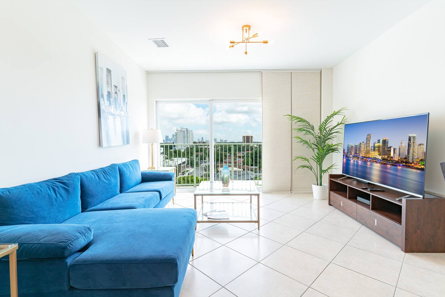 Spacious 3BR with Free Parking