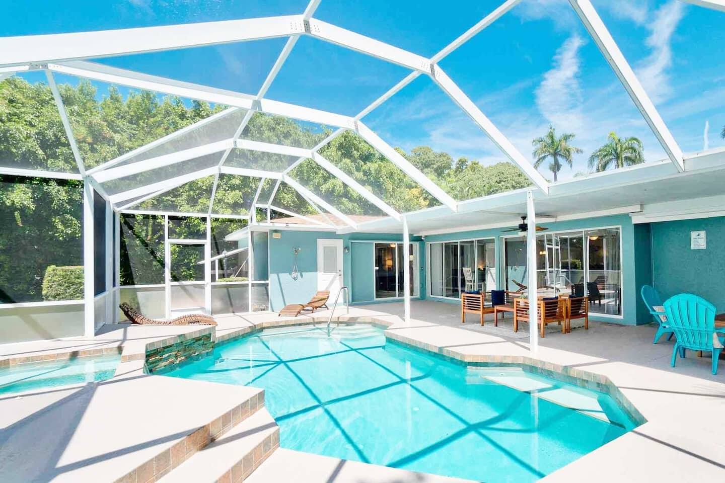 Remodeled Entire Home – Pool, Spa & Near Beach