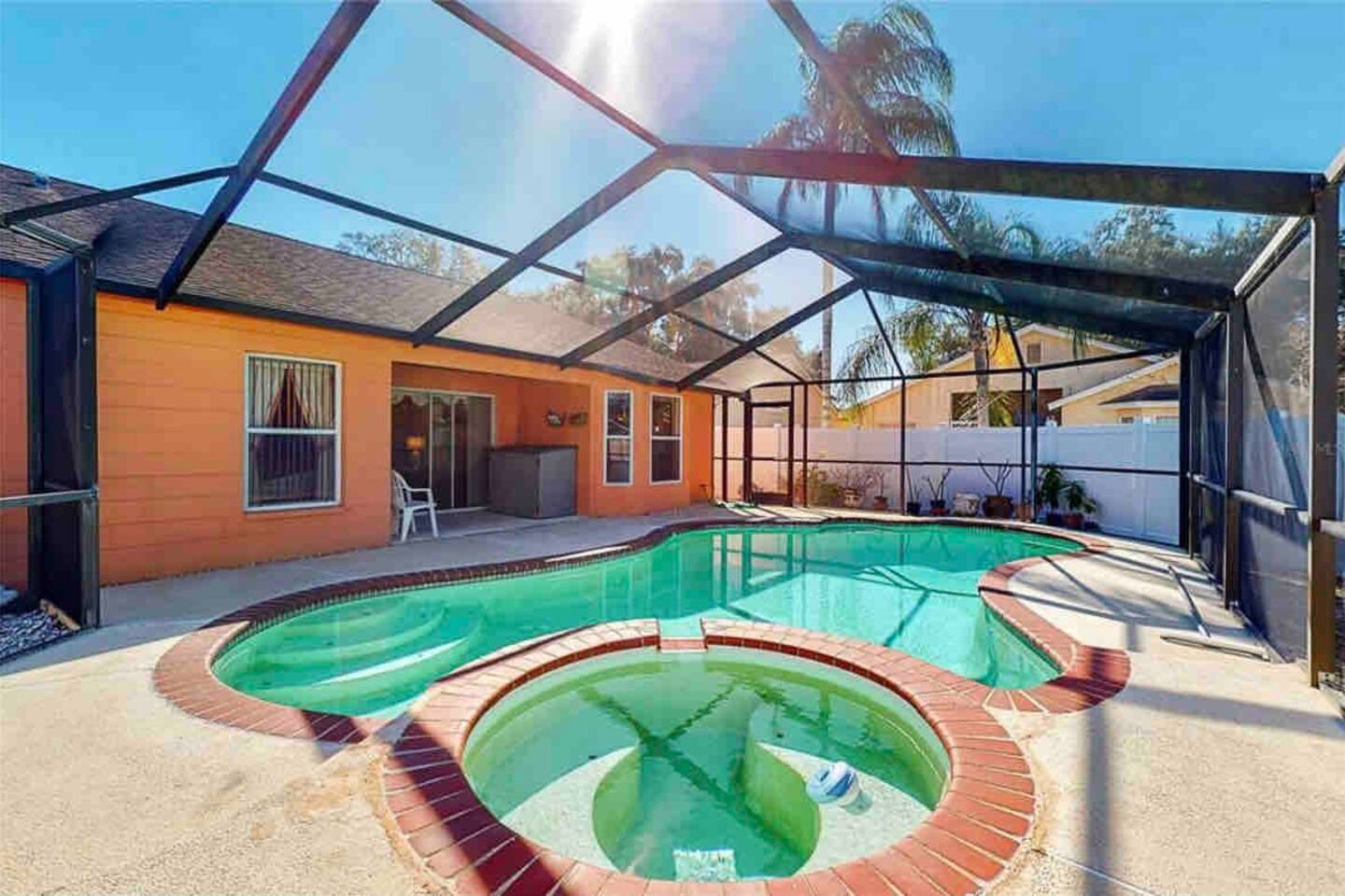 Relaxing Retreat w/Private Pool, Patio, Queen Beds