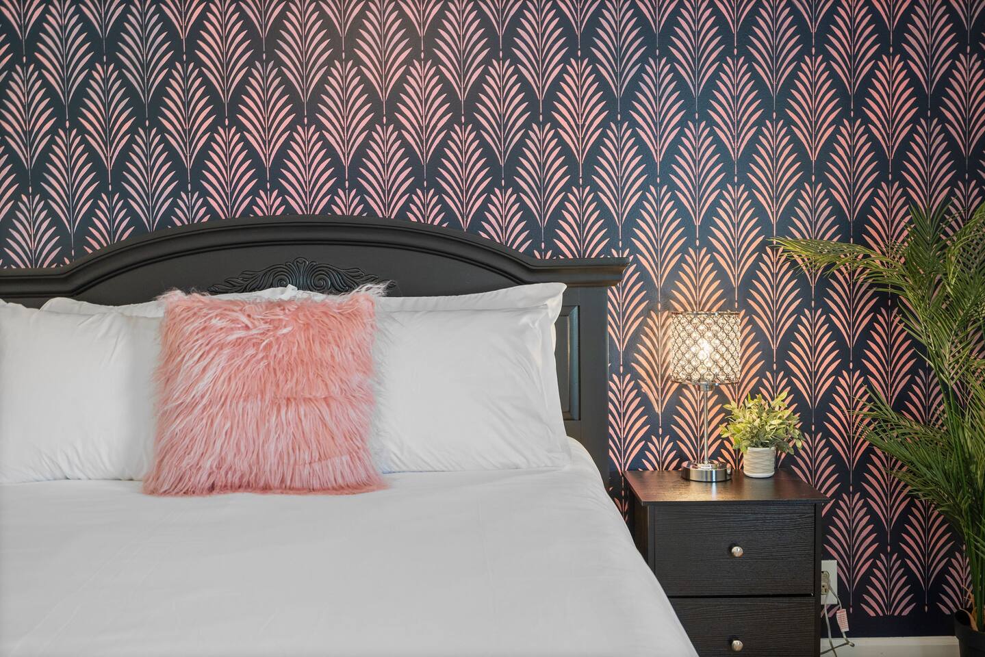 ~Spacious / Cozy / Sleeps 8+ Near MTSU and Siegel - Holiday Home