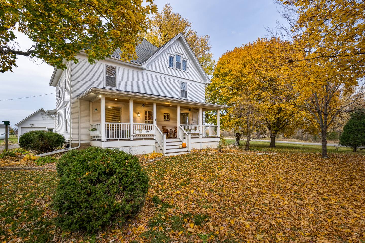 Peaceful Farmstay - 20 min to Madison!