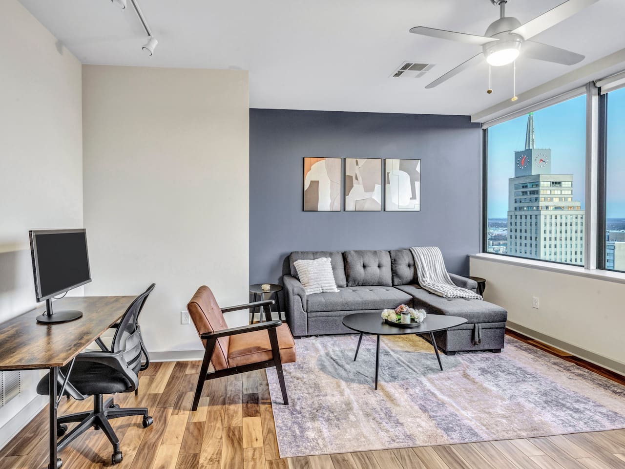 Apartment Kingbed+Parking+Pool+ Gym+CityView+2TV's