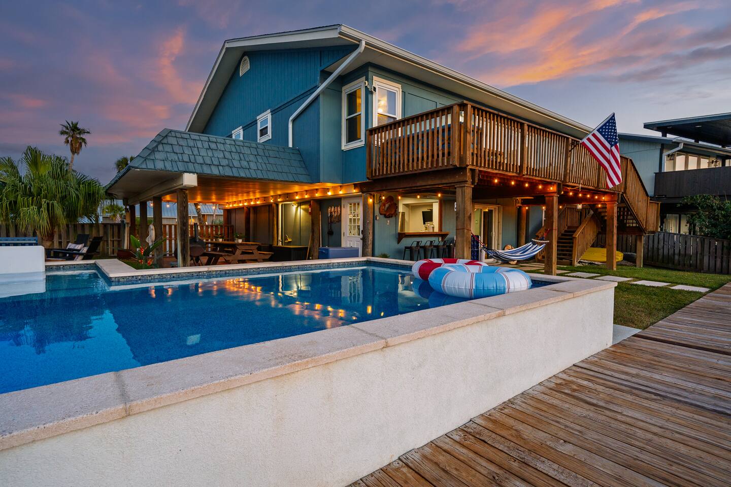 Blue Breeze Bayhouse