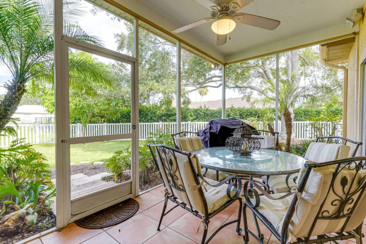 Home Near Downtown Bradenton