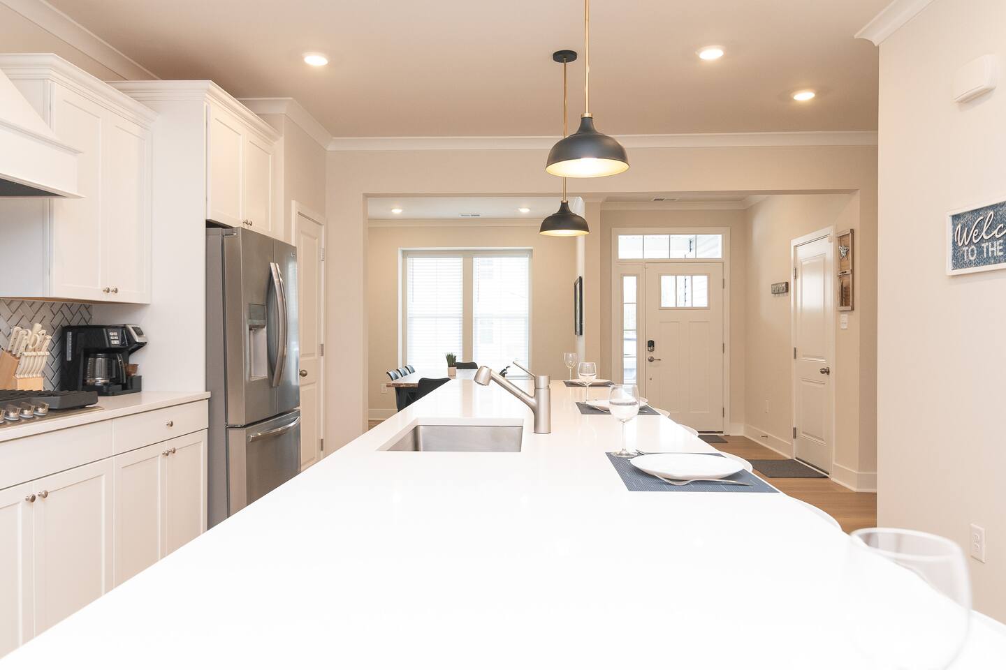 Sleeps 10 - Beach Vacation+Pool, 6 Beds/4BR/3.5BA photo 14