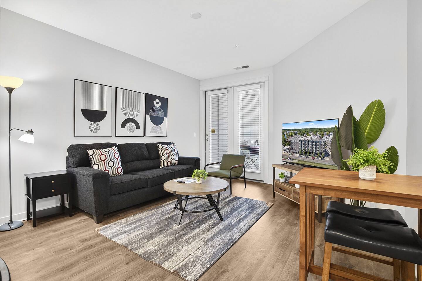 Naptown Nook: Flat on Monon Trail 1BR/Free Parking