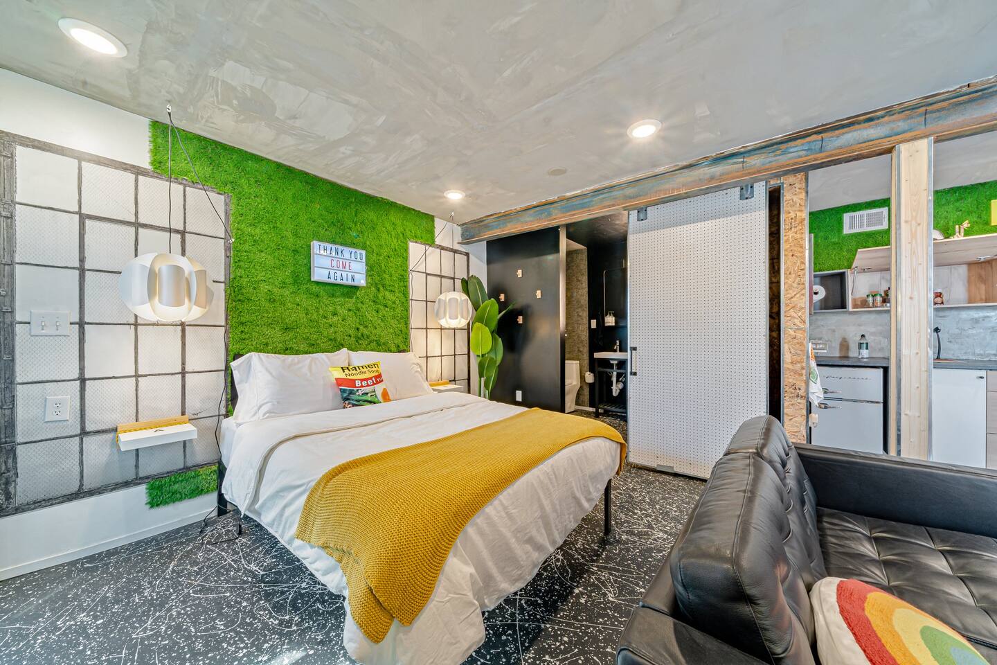 The Pop Art Studio - Cool, Convenient & Commutable