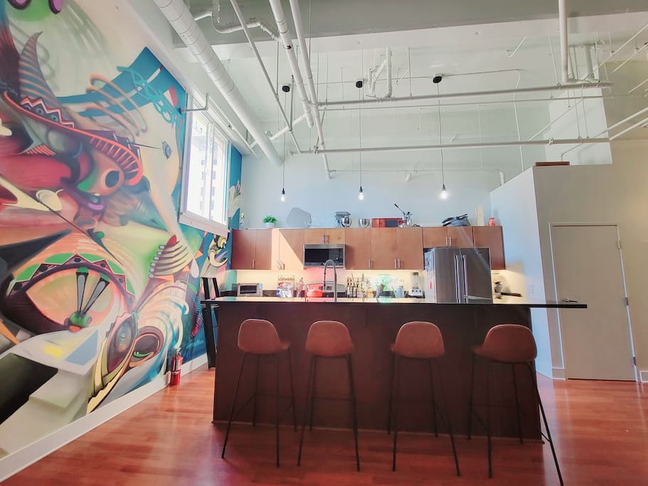 One of a Kind Artist Loft in Heart of Downtown
