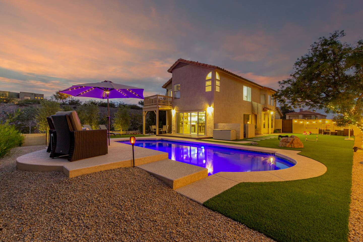 Phoenix 4BR Oasis in the Cove-Pool Heat Available!