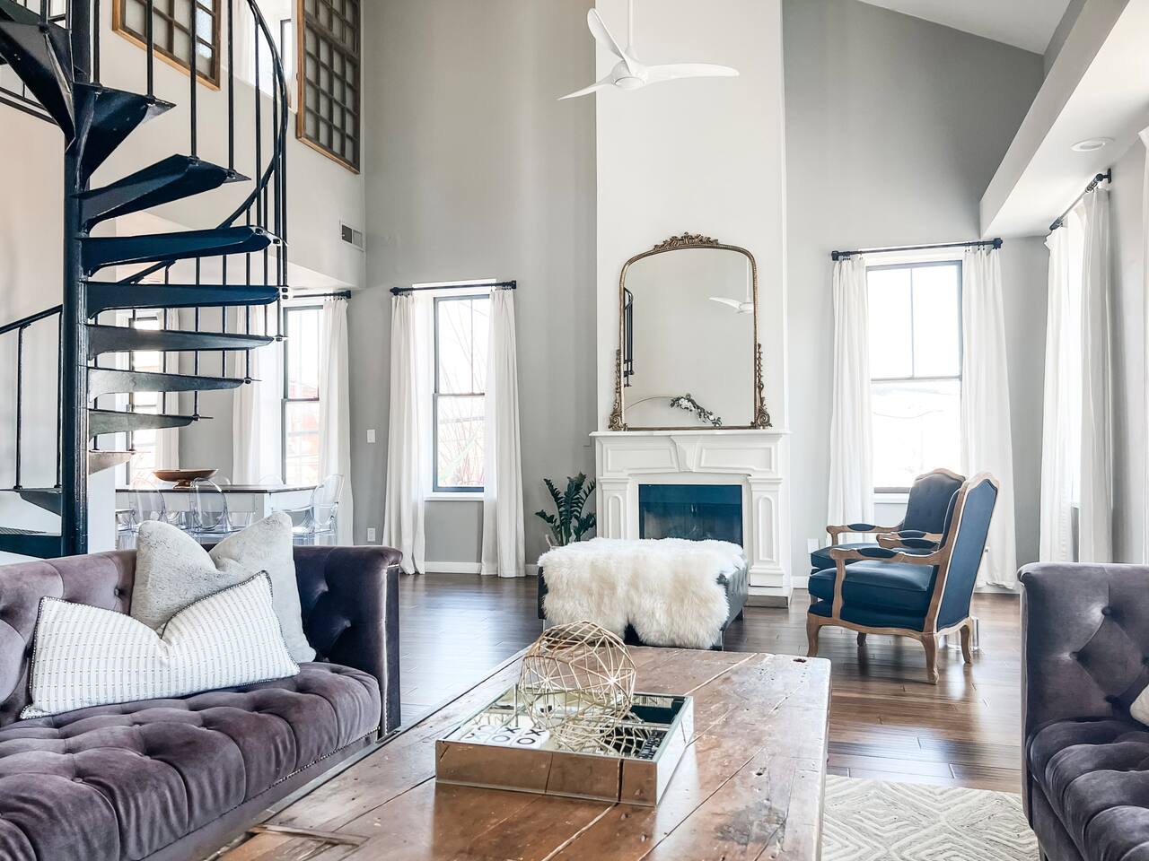 Gold Door Loft  *(natural light galore!)