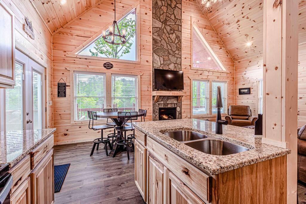 Sleepy Ridge Cabin