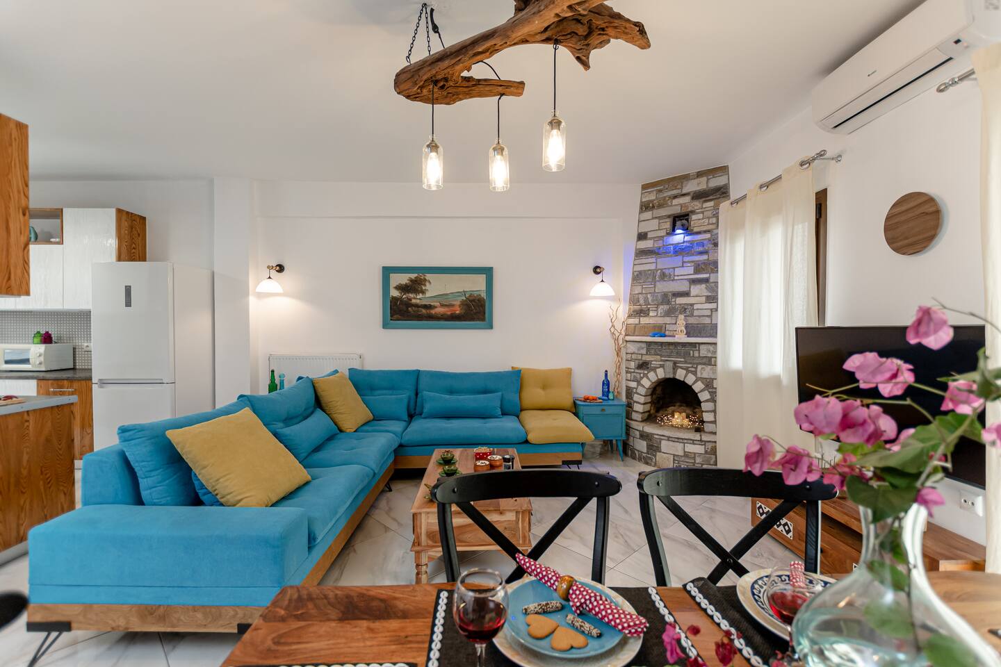 Best Friends & Fam apt,Town of Naxos island,by NaxosVibe