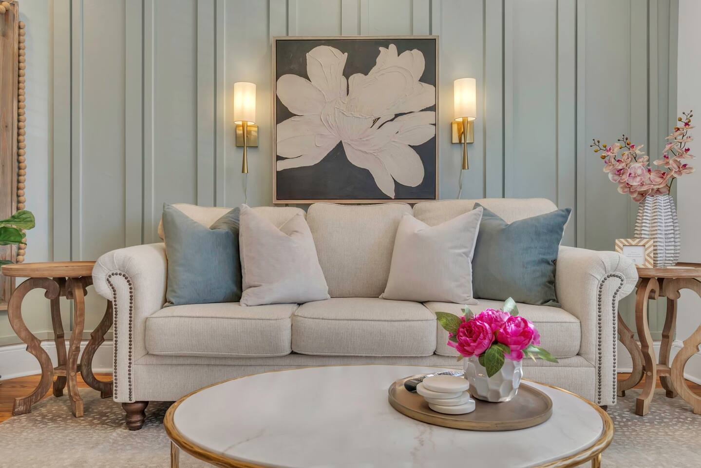 Easley Retreat: King Bed, Office, Elegance