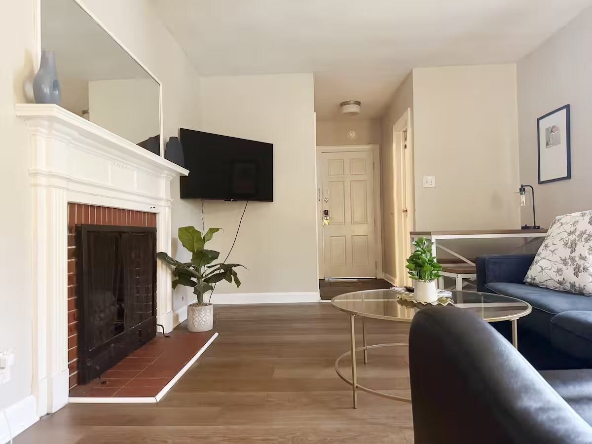 Spring Street Suites