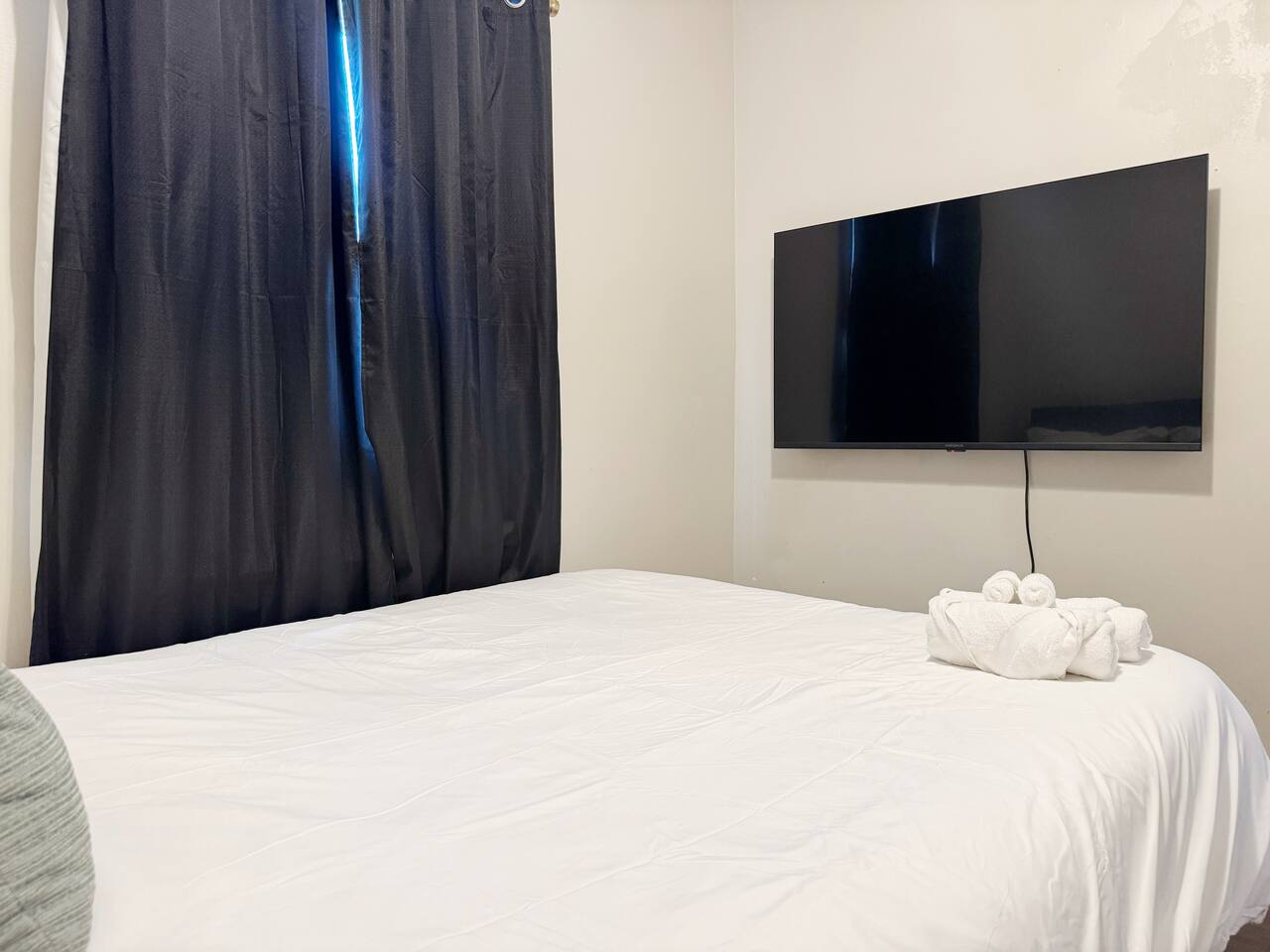 Spring Street Suites