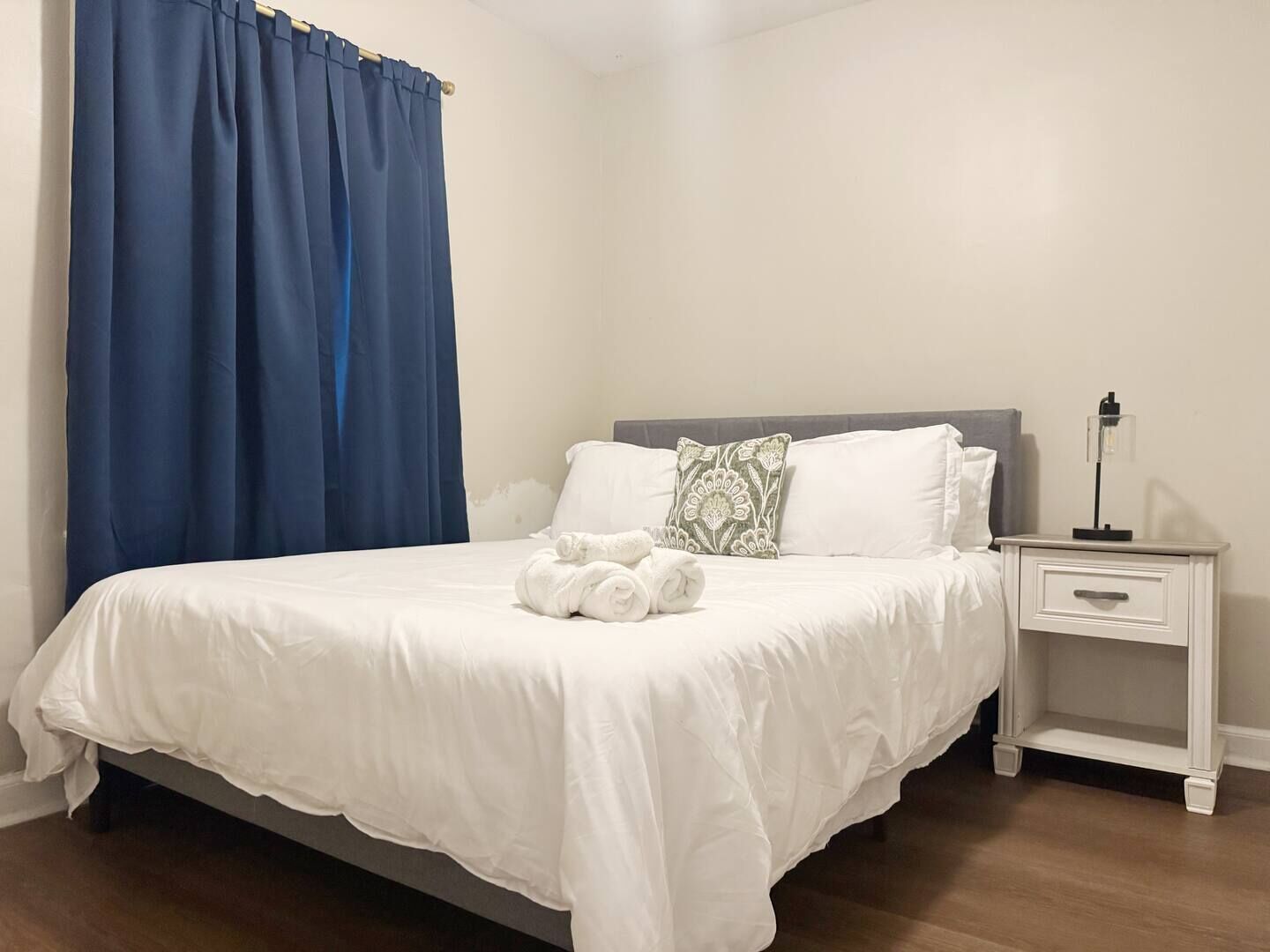 Spring Street Suites