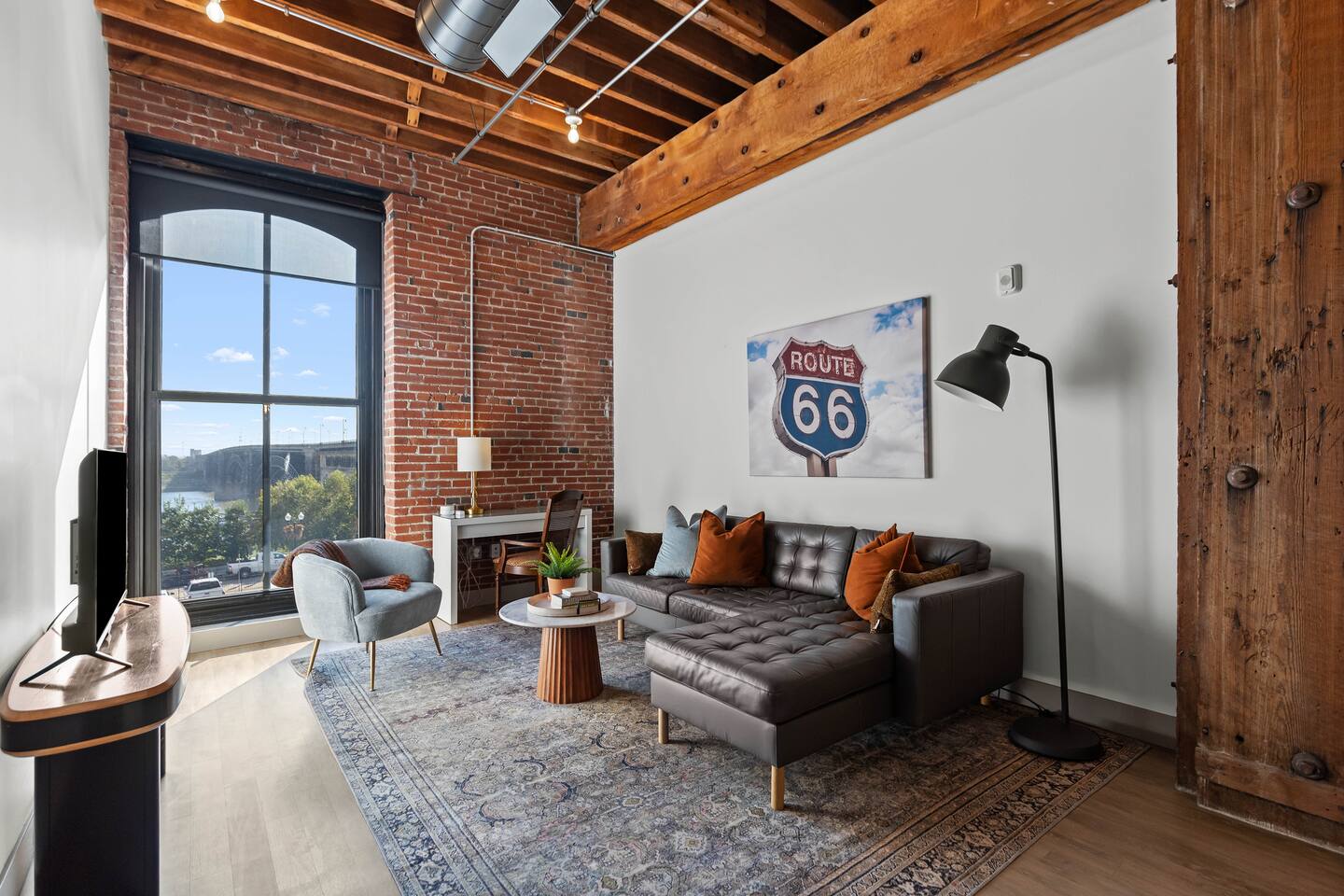 Brick & Bed Loft - King Bed - Conventions - Arch